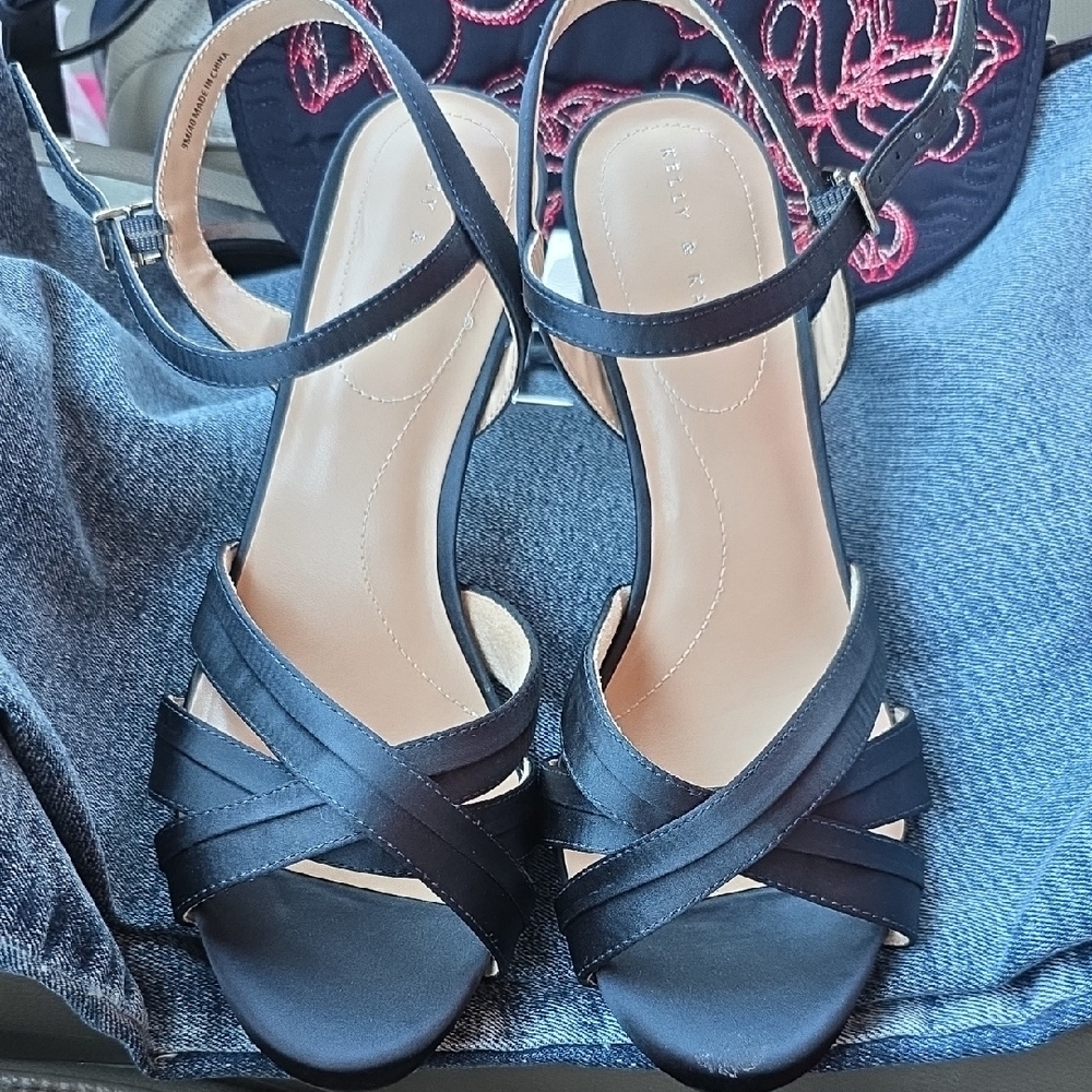 Kelly & Katie Black Strappy Heels